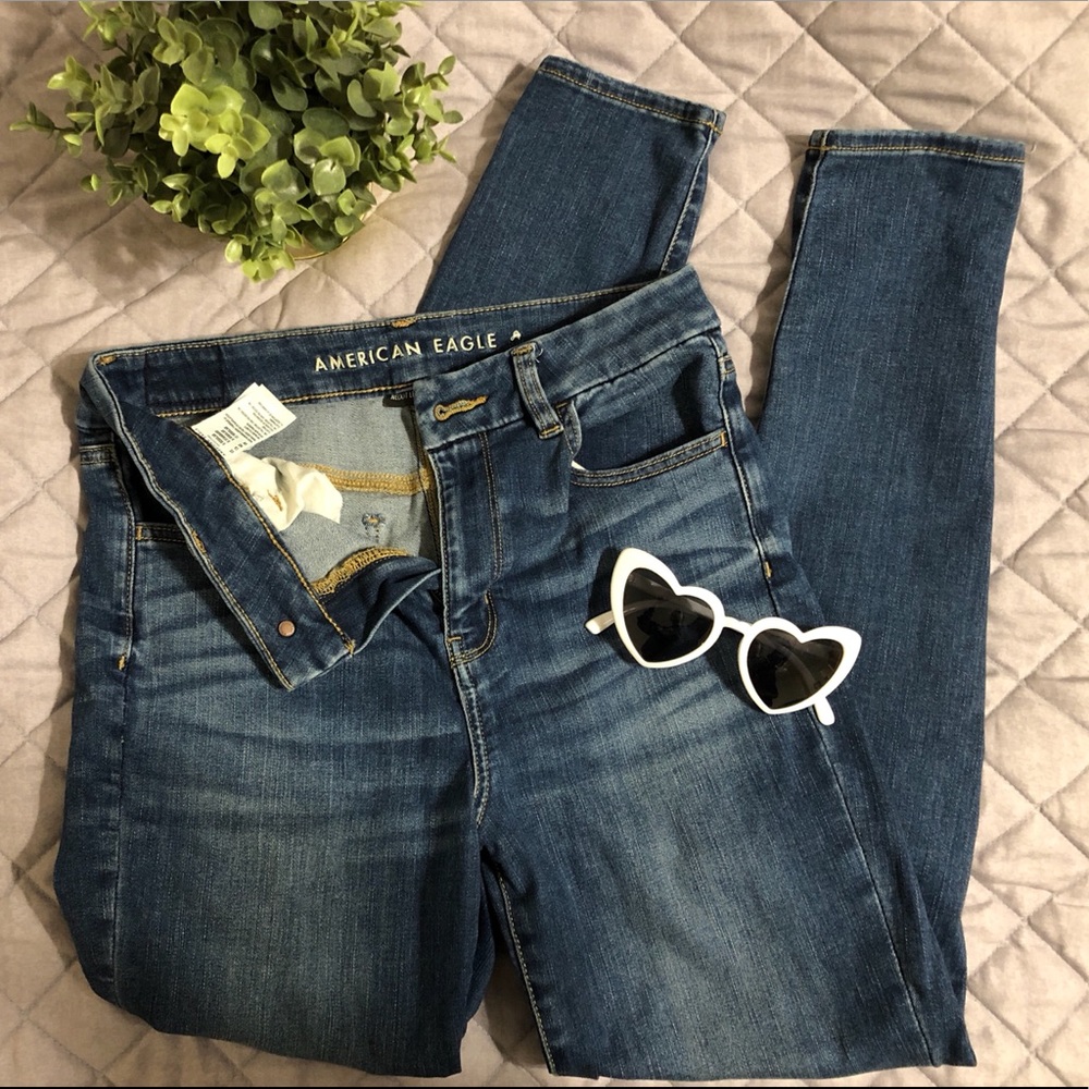 American Eagle Curvy Hi-Rise Jeggings - Size 8